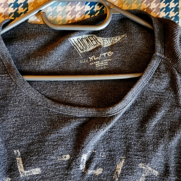 NYC Athletic Shirt - Picture 4 of 4